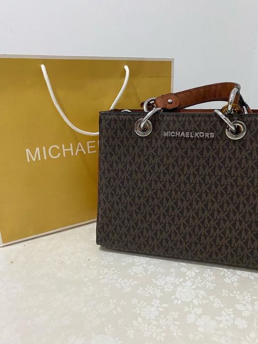 Продам сумка LV.