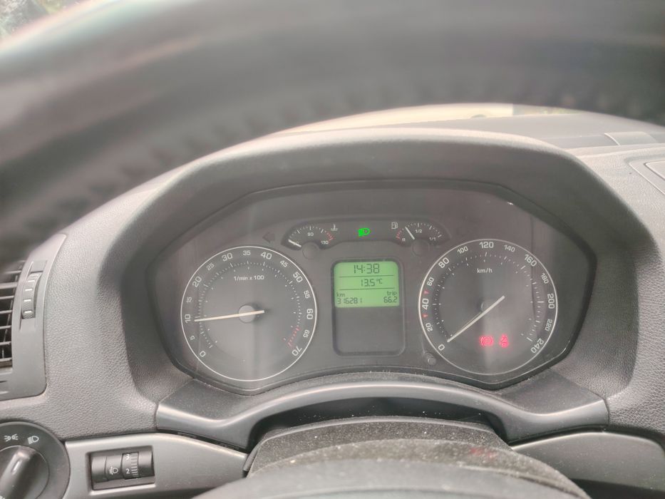 Scoda octavia 1.6 mpi. +gpl