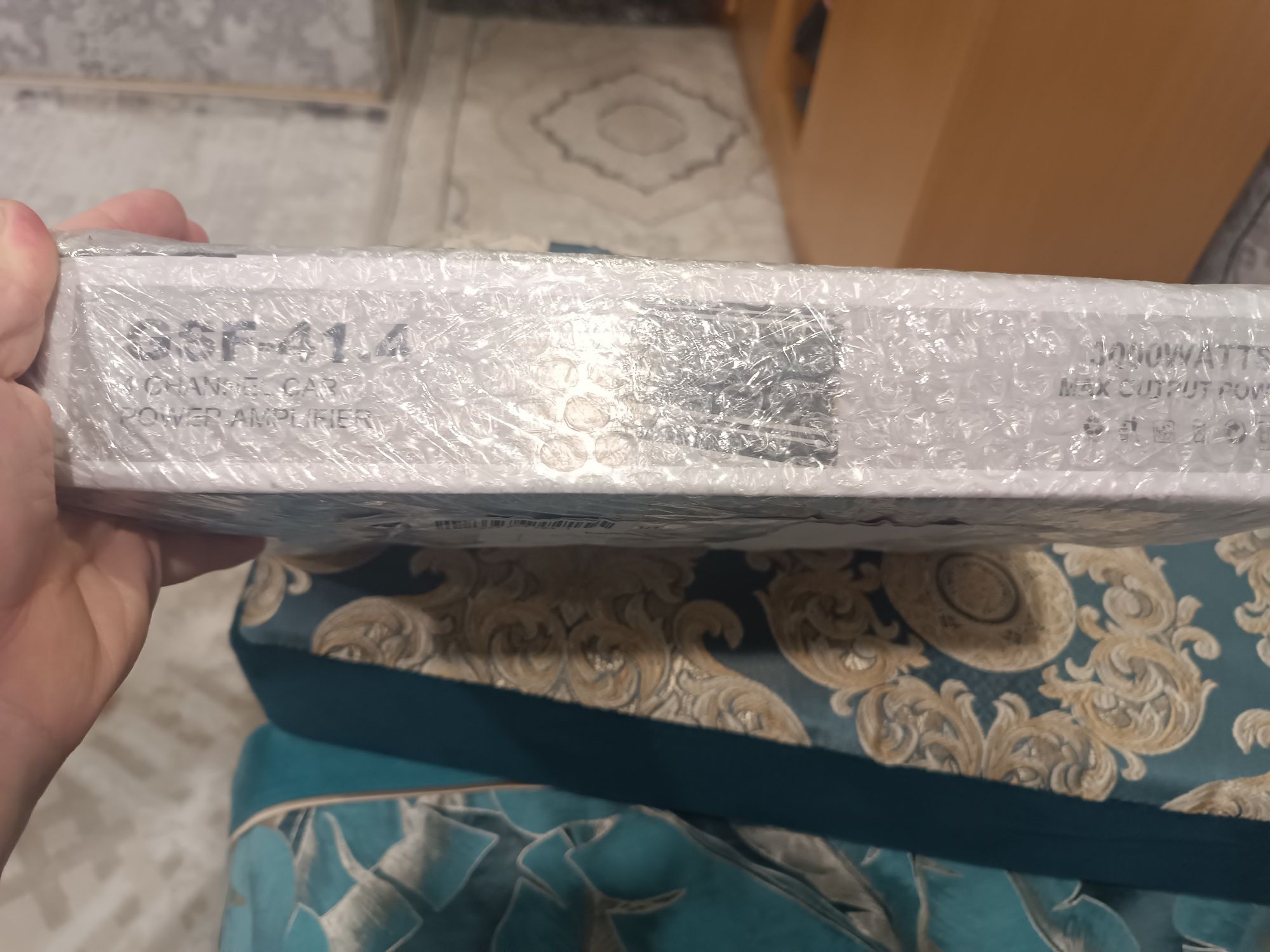 Продается усилитель колонки 30.000 тг