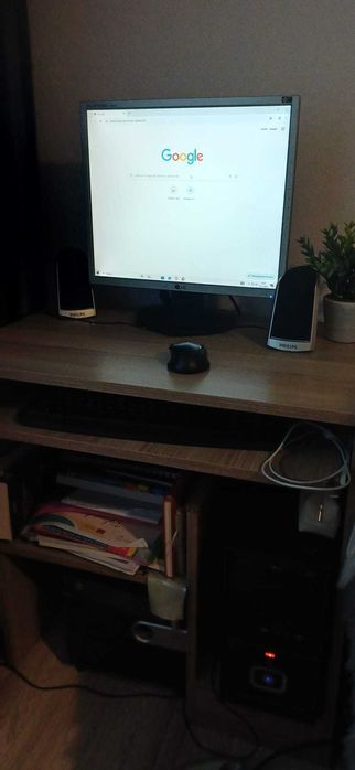 Set complet calculator + birou inclus