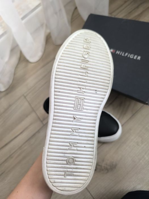 Adidas Tommy Hilfiger 37 piele naturala nou