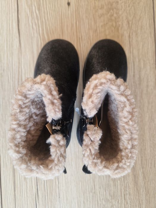 Noi - Ghete de piele intoarsa Primigi, nr. 27, fete