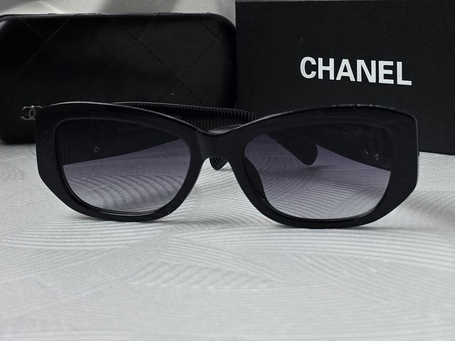 Дамски слънчеви очила правоъгълни