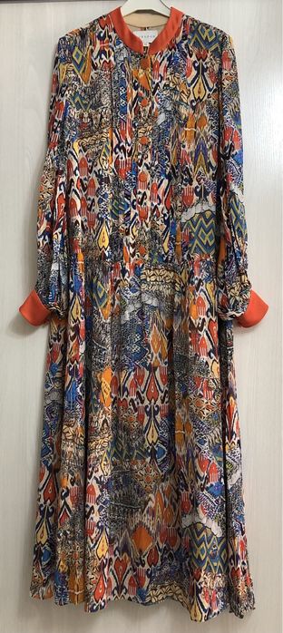 Женская платья от Нур шах.46 размер.Прокатқа берілмейді.