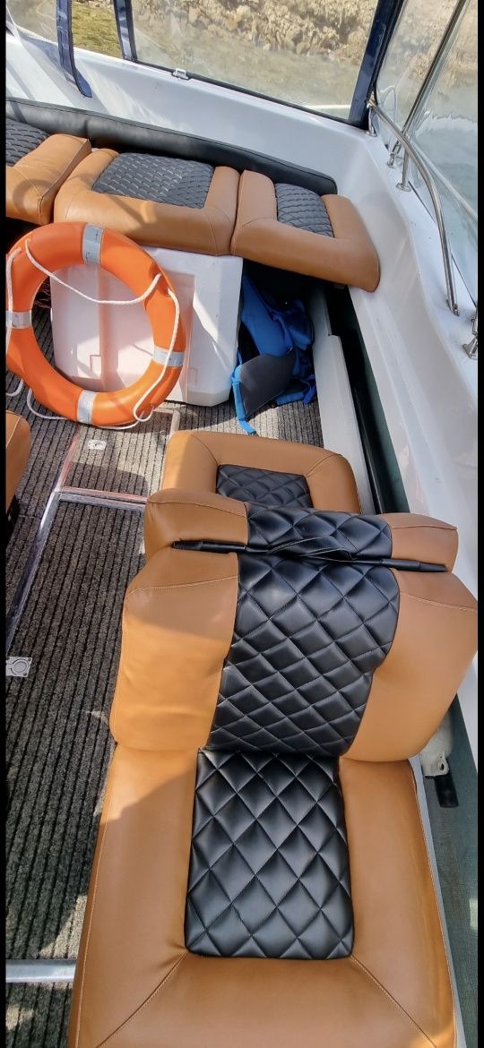 Barca, motor Volvo Penta