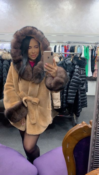 Haine cu blana naturala