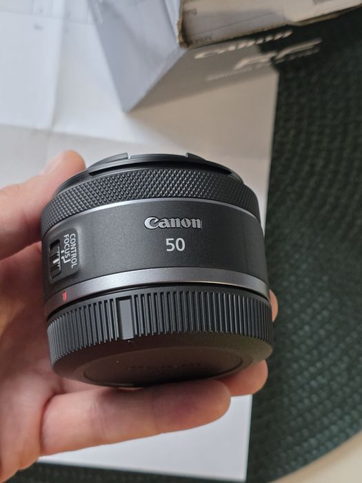 Canon RF 50mm f1.8