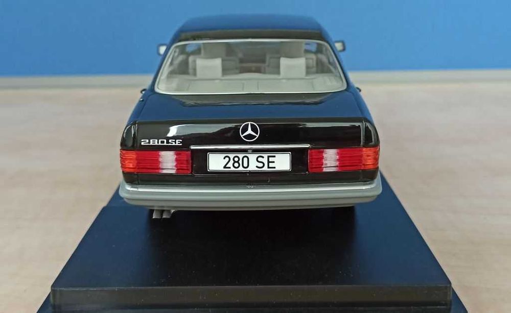 Macheta Mercedes Benz 280 SE S-Class W126 1982 - MCG 1/18