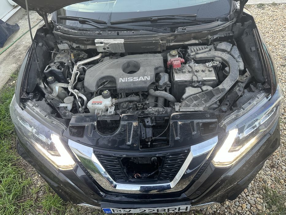 Nissan X Trail 2019 4x4 automat 120.00 KM usor avariat / lovit