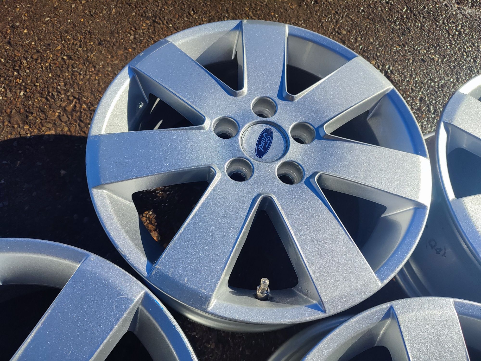 16" оригинални алуминиеви джанти за Ford Mondeo, Focus...