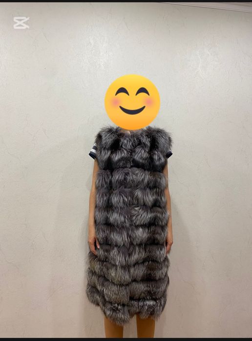 Продам песцовую жилетку