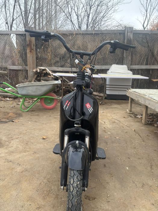 Sk8 Барлық жері жасап тұр бағасы 35.000тг акум бар тек алды сынған