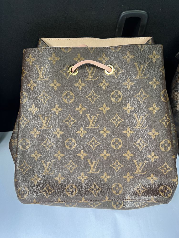 Geanta Louis Vuitton