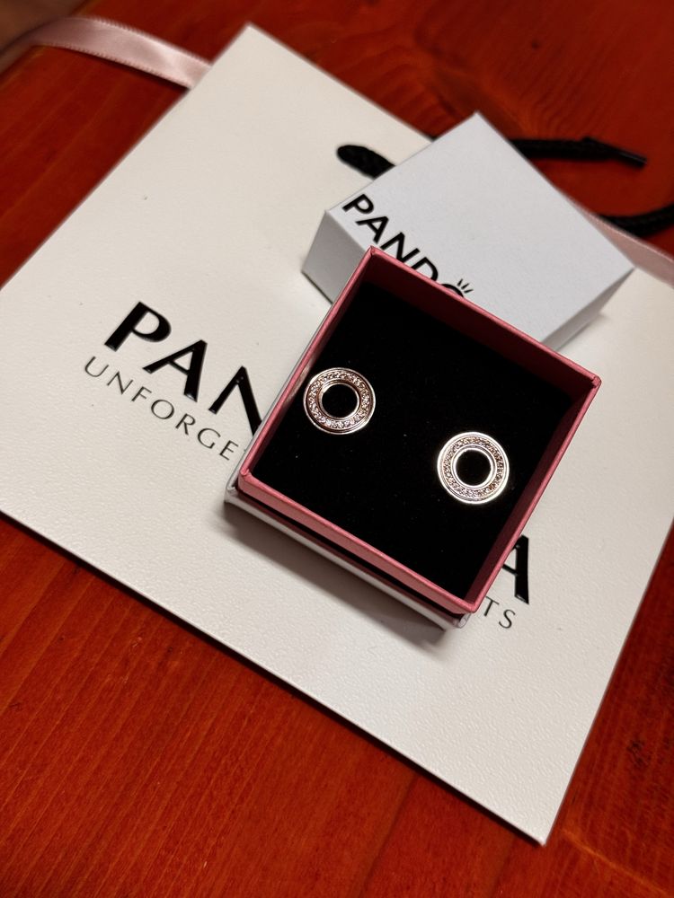 Пандора обеци Pandora