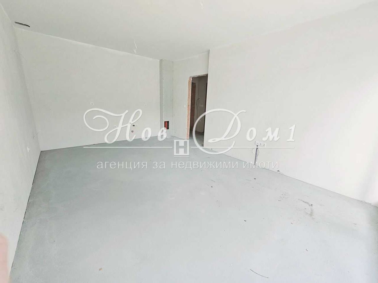 Продава се Двустаен апартамент в Варна, Виница - 79507 кв.м за 1 €/кв.м - Снимка #1