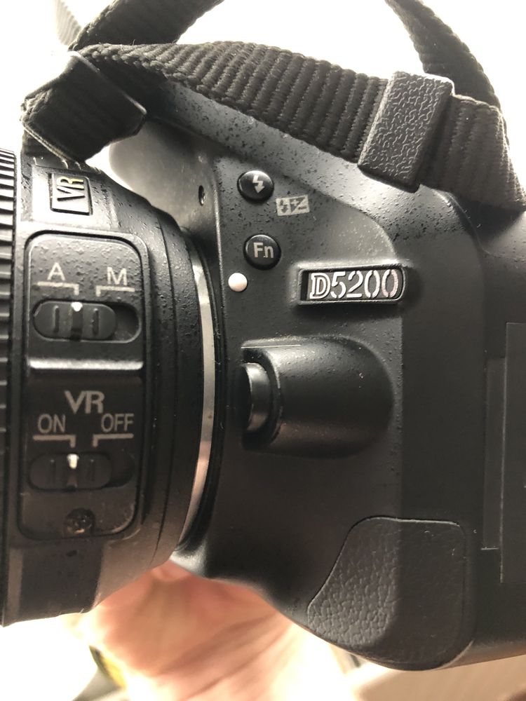 Aparat foto DSLR  Nikon D5200