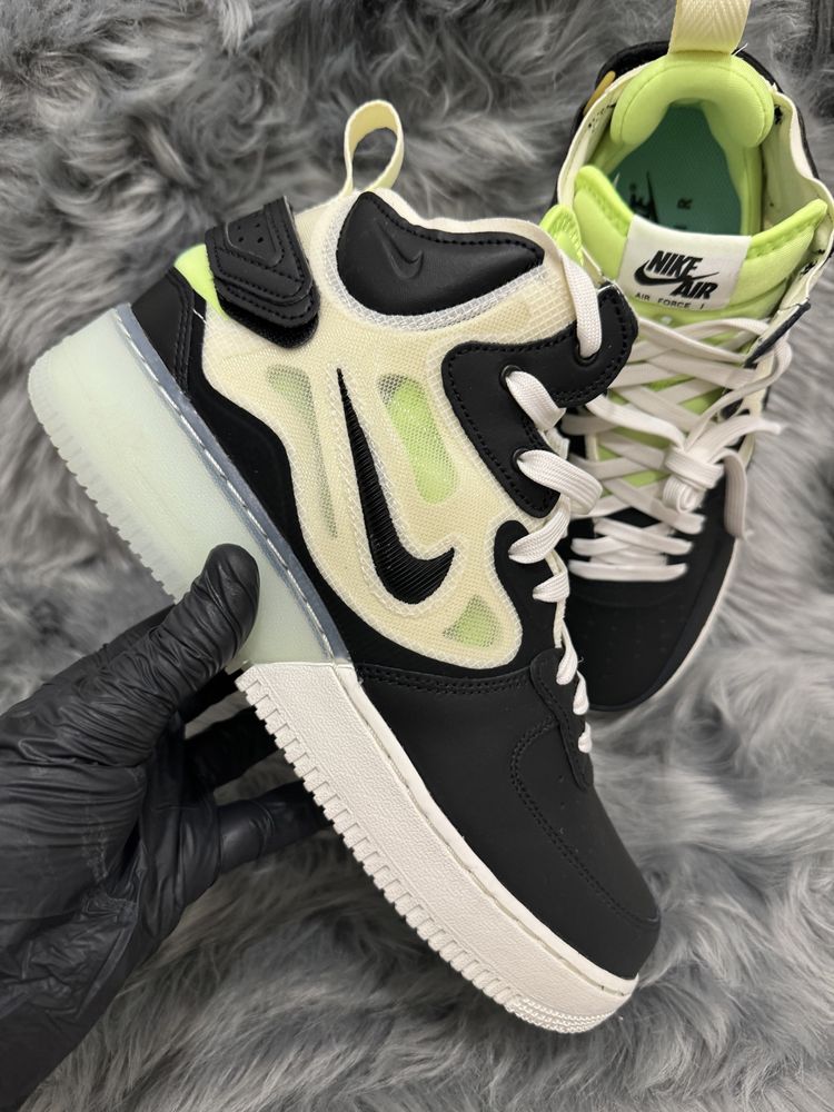 Nike Air Force 1 Mid React