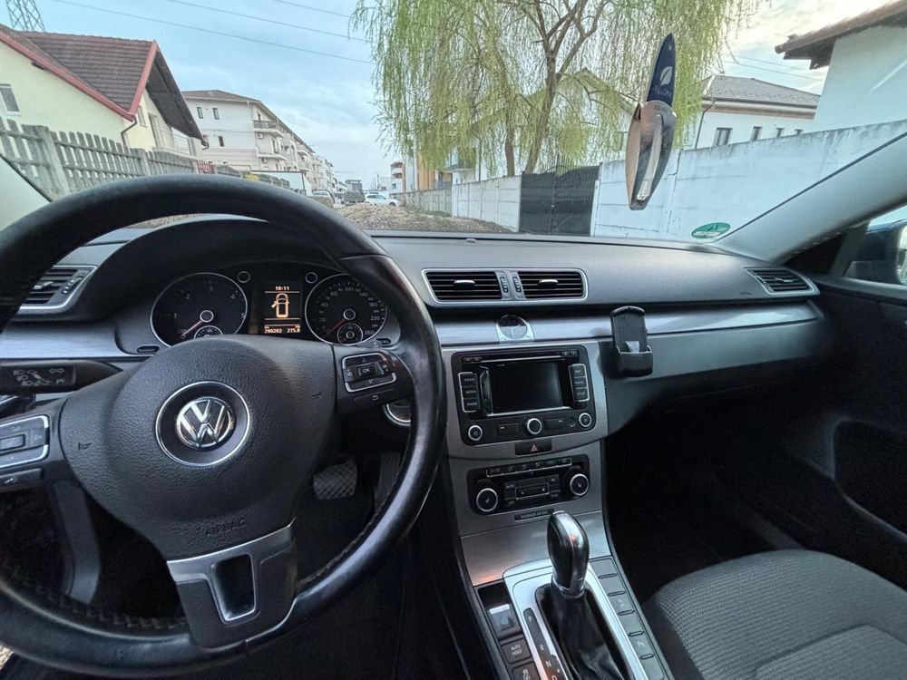 Vand Volkswagen Passat B7 2011