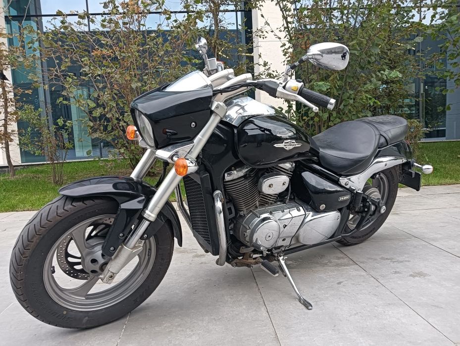 Suzuki Intruder 800 2012