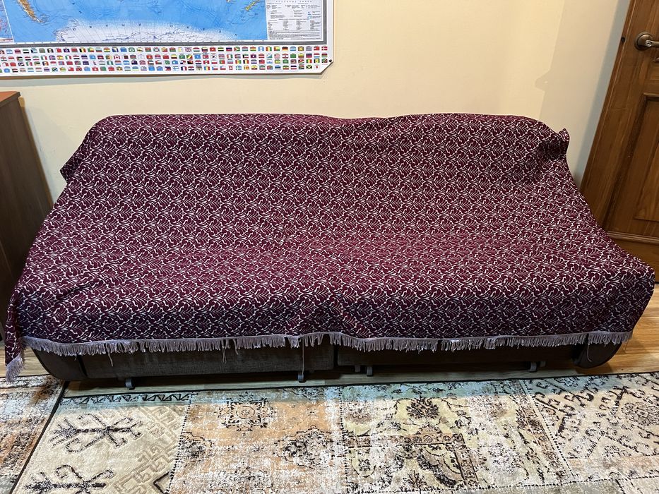 Продается раскладной диван