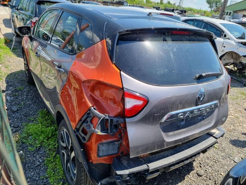 Dezmembrez Renault Captur 2014 1.5dci Euro 5