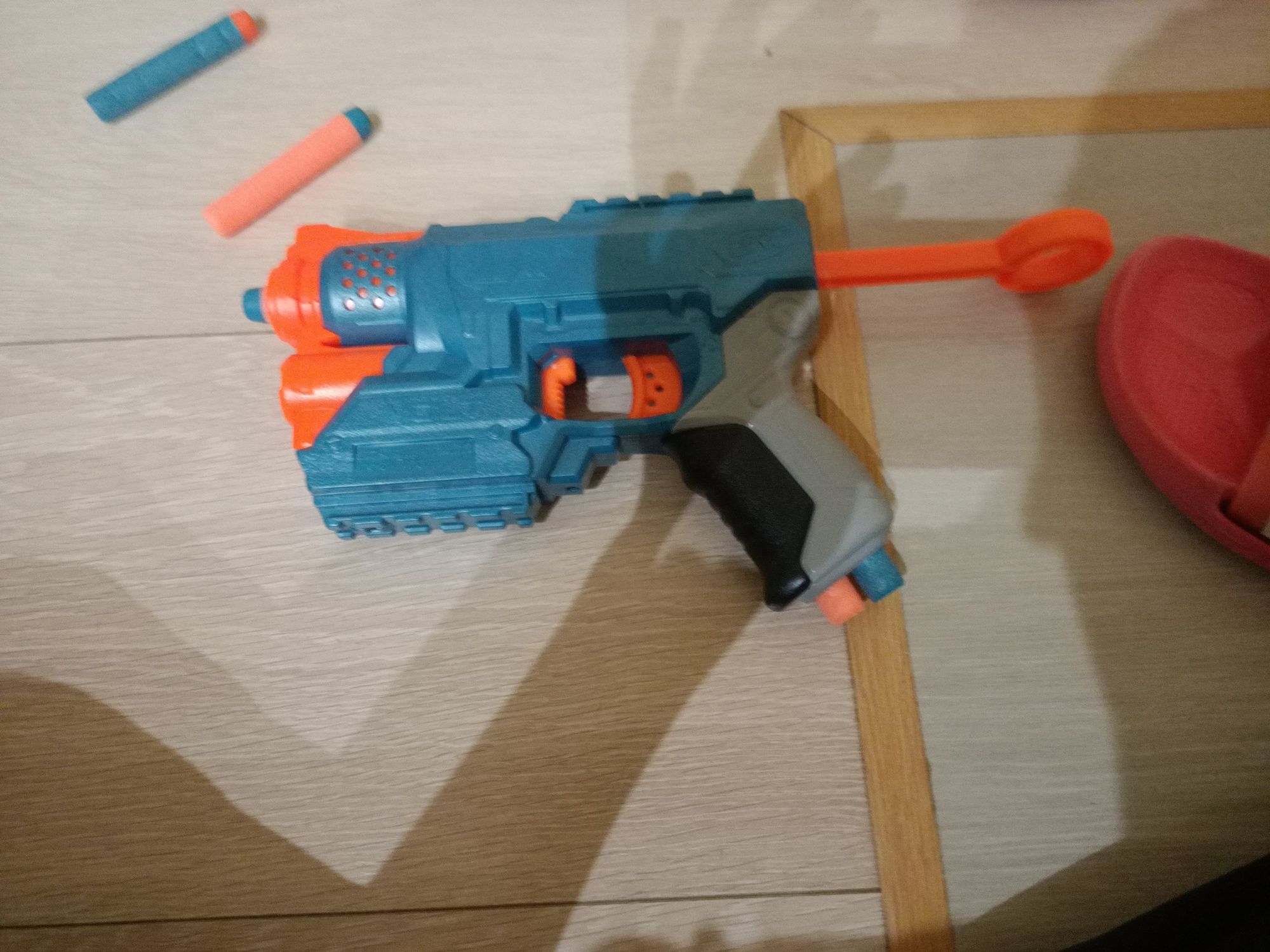 Nerf Вольт Volt идеальное состояние с лазером для прицела