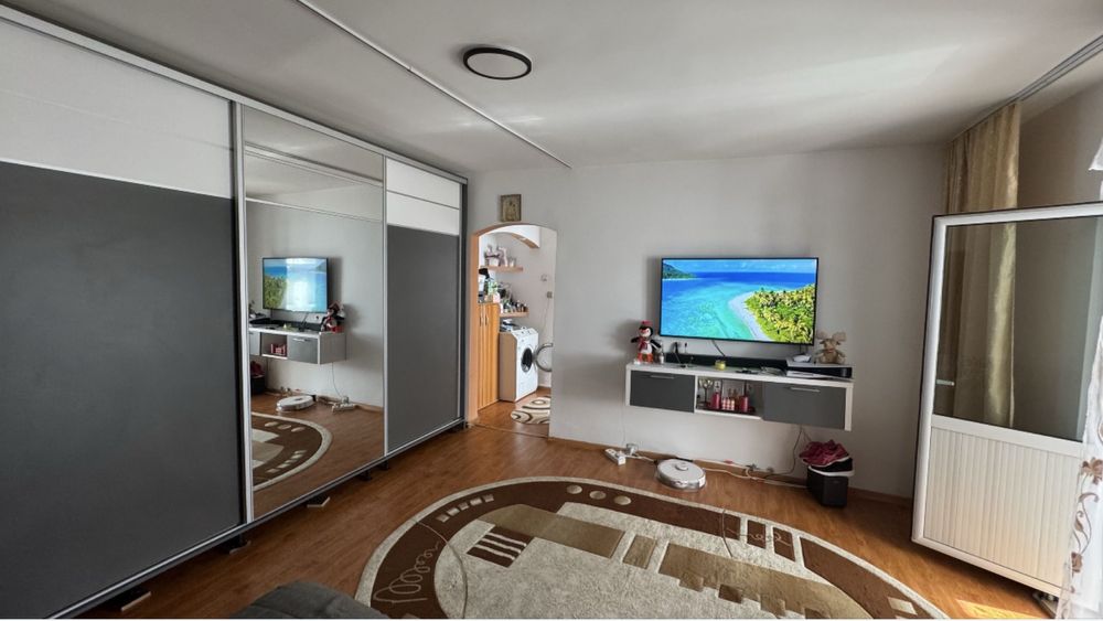 Apartament 2 camere de vanzare