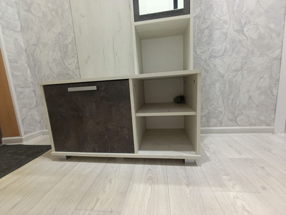 Продам прихожую и шкаф