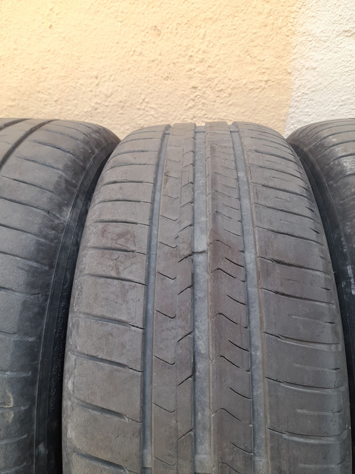 4 бр. 205 55 16, летни гуми Maxxis, отлични за цената