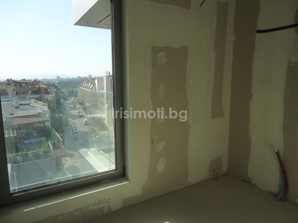 Продава се Многостаен апартамент в София, Манастирски ливади - 191 кв.м за 2496 €/кв.м - Снимка #3