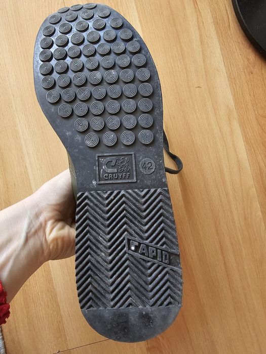 Супер маратонки на легендата Кройф - 42 номер