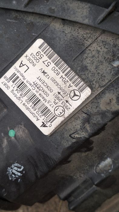 Ксенон фарове за мерцедес w204 Facelift