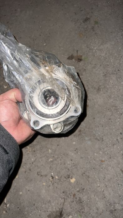 Ступичный подшипник со супортом