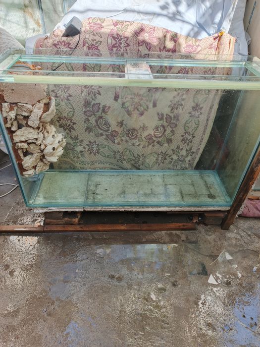 Аквариум для рыбок