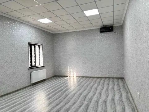 Ул Алишера Навоий ор infin. Банк 30м²-36м²до100м²офисы 3,-5этажи Юр ад