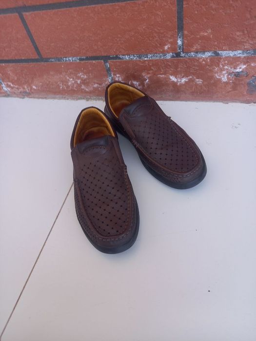 Yoz va kuzgi oyoq kiyim