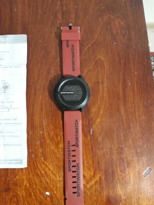 Спортивные электронные часы