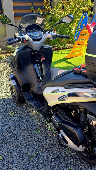 piaggio mp3 LT 300 impecabil 2019 categ B