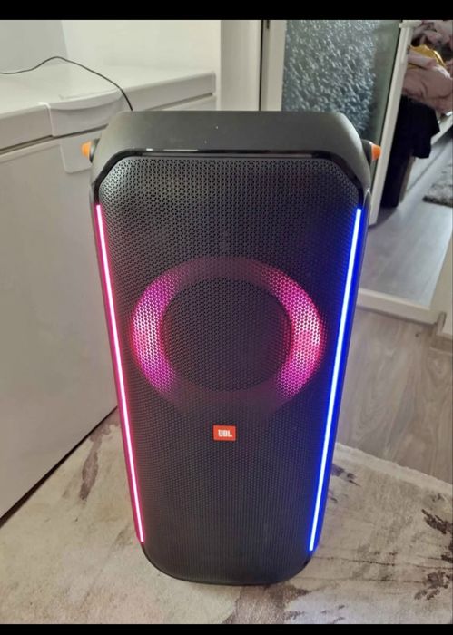 Jbl party box 710