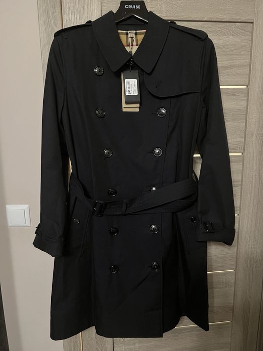 Ново  Burberry Kensington Trench Coat