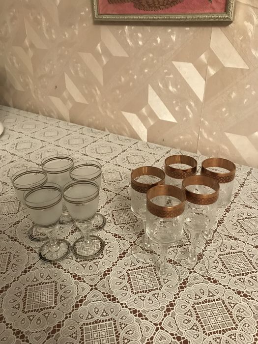 Рюмки на ножке стекло