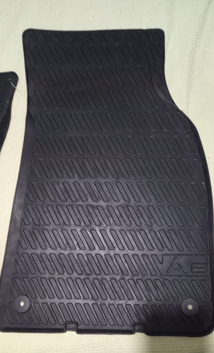 Оригинални гумени стелки за Ауди audi A6 C6 4F