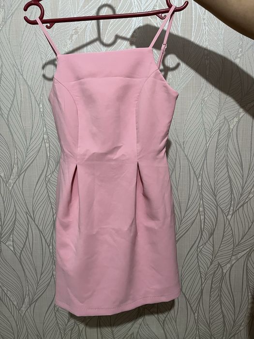 розовый көйлек -8000, бордовый-4500., кара койлек-30000