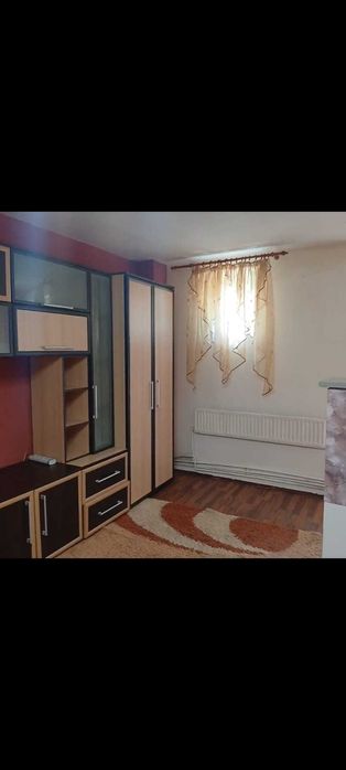 Apartament 2 camere, parter - de inchiriat - Bistrița (sunați la tel.)