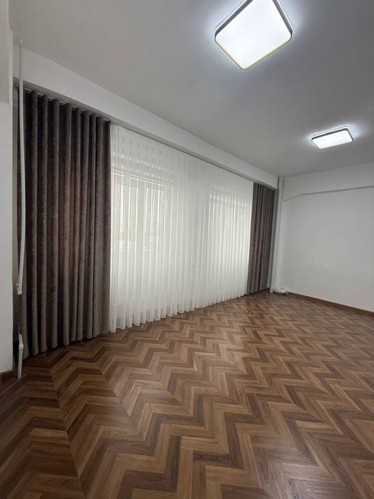 Аренда офиса в центре! Первая линия,70 м — лучший вариант в Яккасарае!