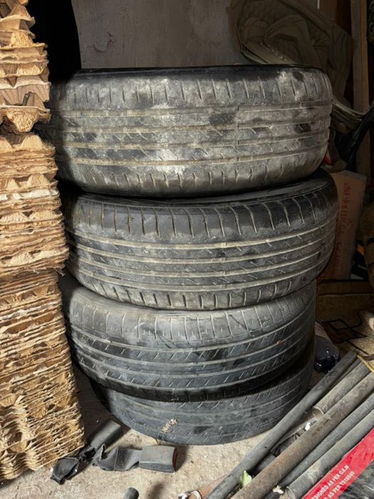 Шины летние 215/60/16 б/у