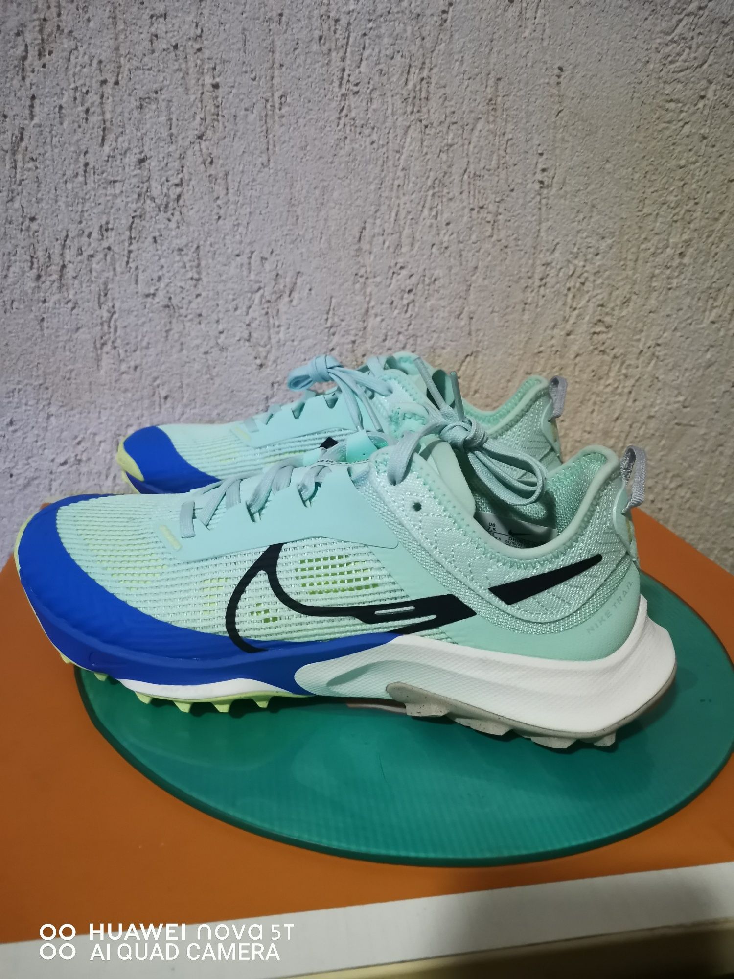 Sneakers dama nike air zoom terra kiger 8