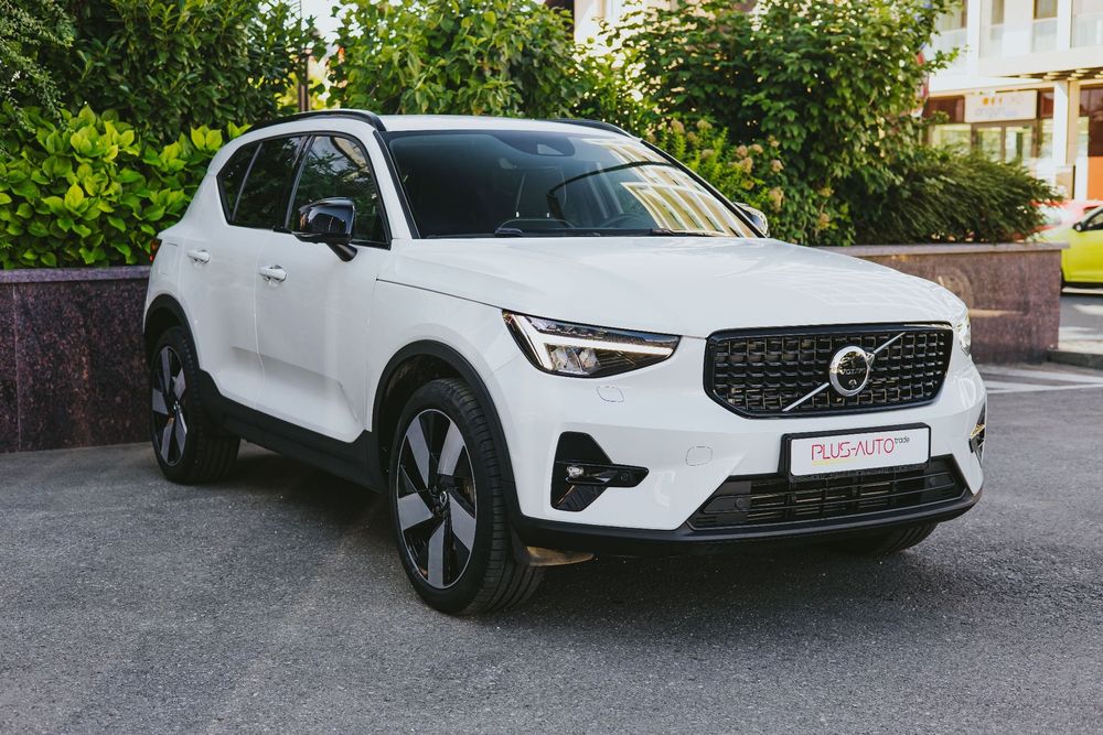 Volvo XC 40 Volvo XC40 T5 Phew Ultra Dark