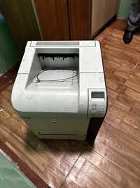 Продам принтер на запчасти