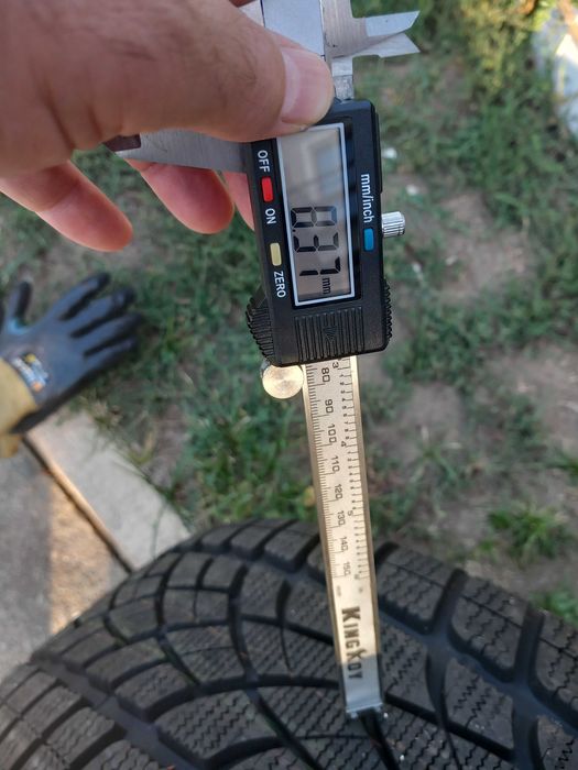 225/55 R17 Dunlop